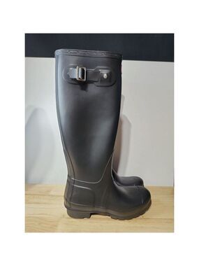 HUNTER Boots Tall US Size 5F/4M